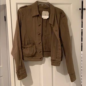 Cropped utility jacket